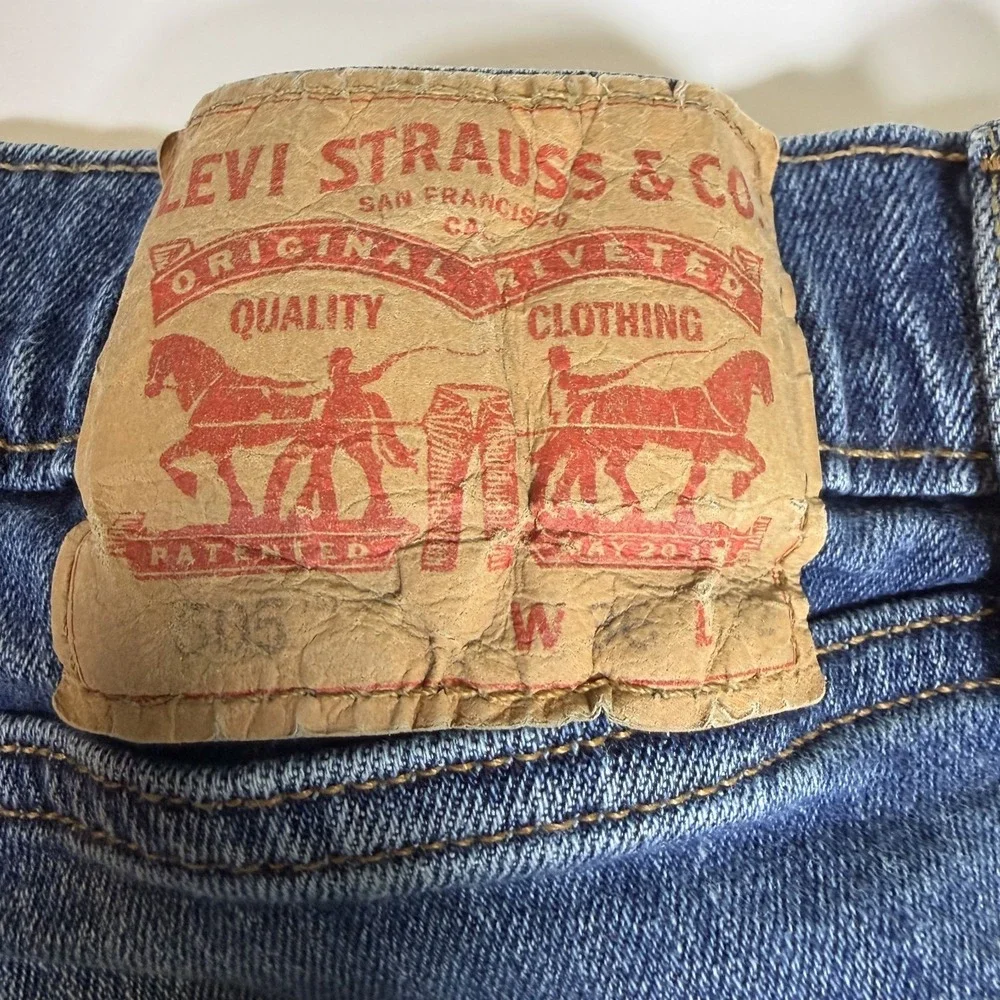 Levi's 505 Jeans Mens 36x32 Blue Denim Faded Distressed Boho Streetwear Grunge